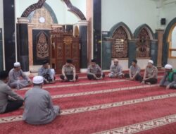 Subuh Keliling, Kapolres Toraja Utara Ajak Warga Jaga Kamtibmas dan Manfaatkan Layanan 110