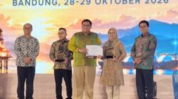 Dukung Kelancaran Survei Seismik 3D dan LP2B, Pemkab Wajo Raih Penghargaan dari SKK Migas