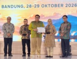 Dukung Kelancaran Survei Seismik 3D dan LP2B, Pemkab Wajo Raih Penghargaan dari SKK Migas
