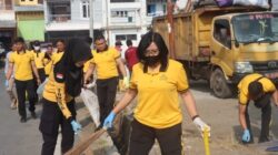 Kapolres Toraja Utara Pimpin Green Policing di Terminal Bolu, Lakukan Kerja Bakti Peduli Lingkungan